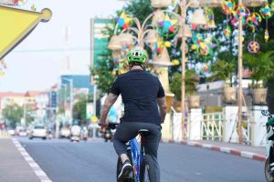 Siem Reap Half-Day City Cycling Tour - riverside